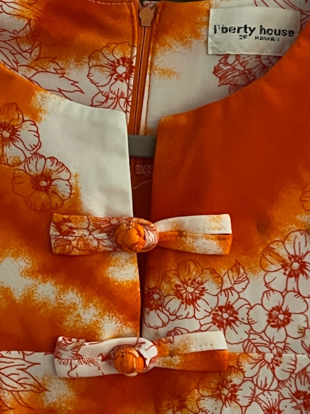 Vintage Liberty House of Hawaii Orange and White Floral Tie-Dye Muumuu Midi - Picture 3 of 3